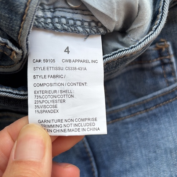 Charlie B Cropped Jeans with Gemstone Cuff - Size 4 - Picture 3 of 7